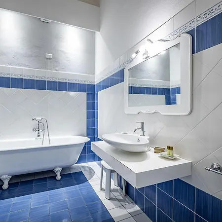 Residenza D'epoca Palazzo Riblet Gasthuis 4*