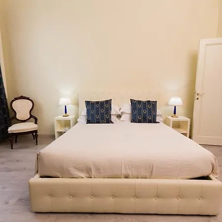 Residenza D'epoca Palazzo Riblet 3*