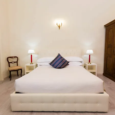Residenza D'epoca Palazzo Riblet 3*